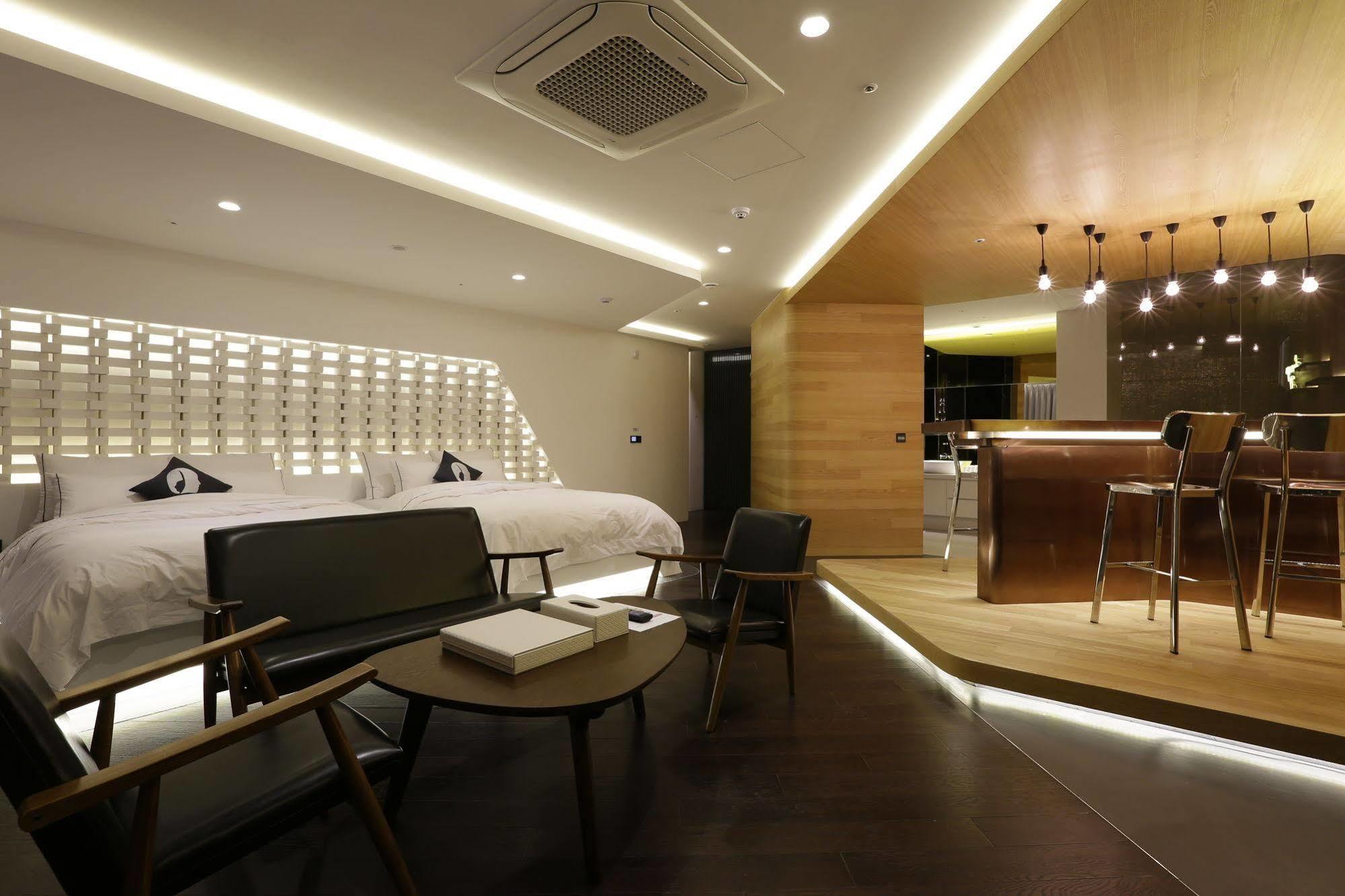 Hotel The Designers อินชอน ภายนอก รูปภาพ